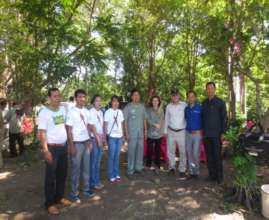 The KE team with IUCN members and Thai officials