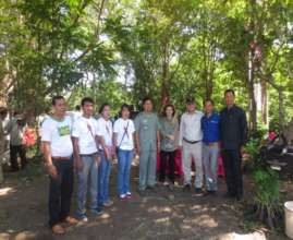 The KE team with IUCN members and Thai officials