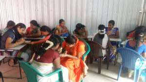 Beautician mehandhi training