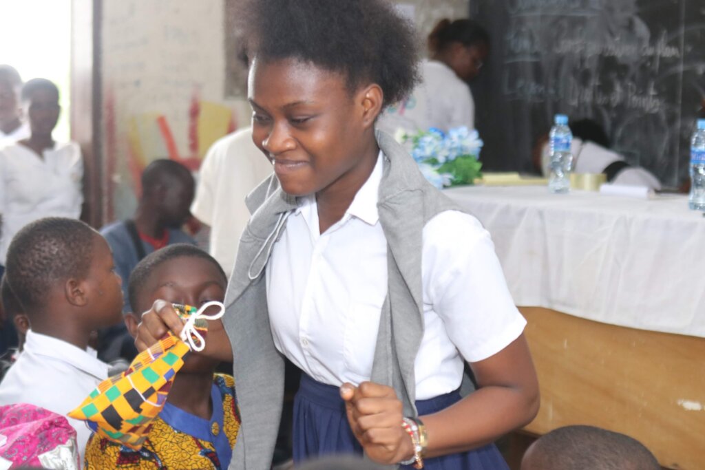 Keep Ivorian Girls in School During Adolescence