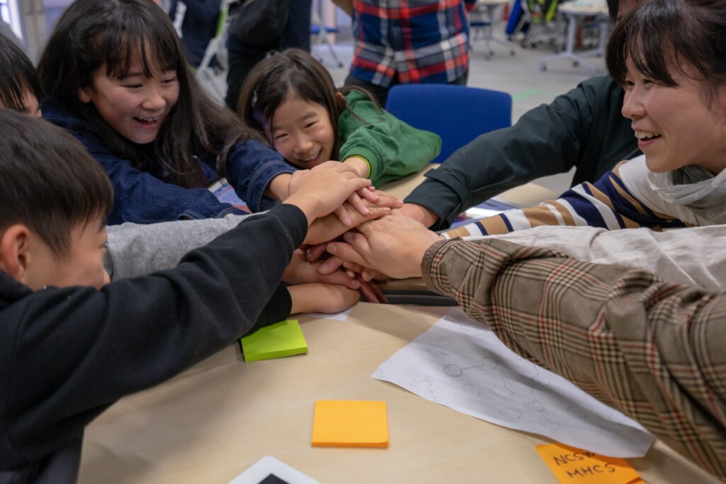 Give a Child in Japan a Digital Scholarship