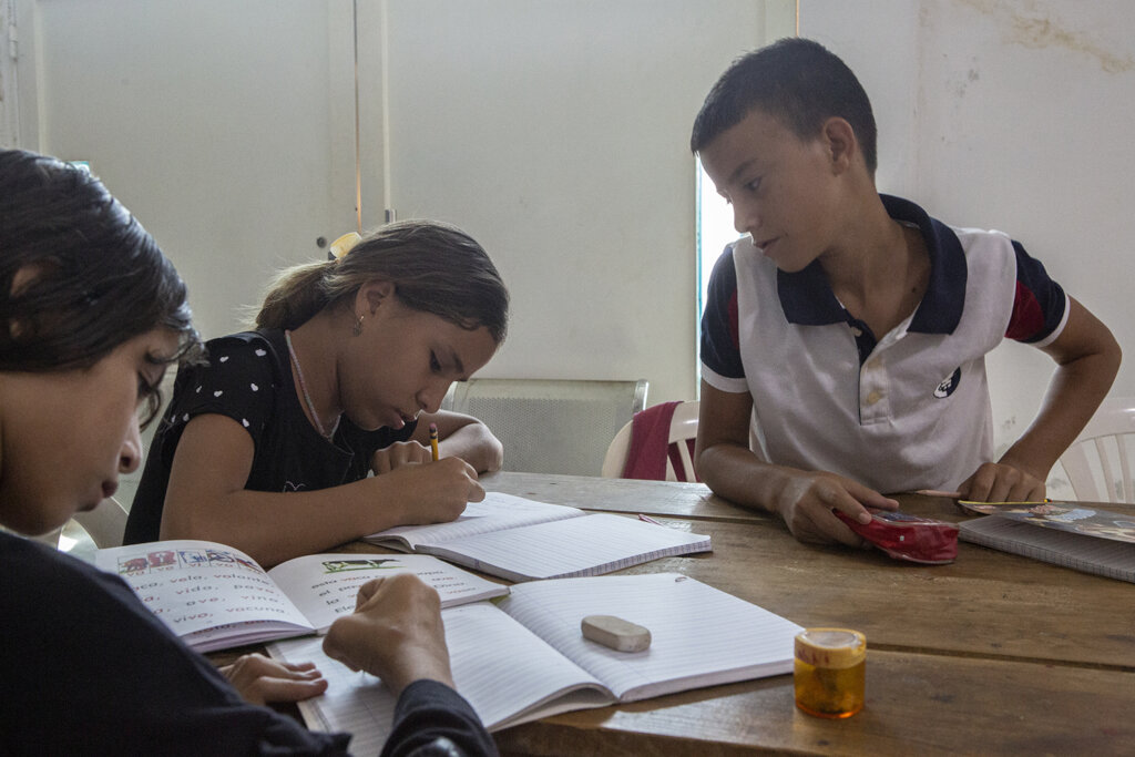 Adolescent learning center program in Venezuela