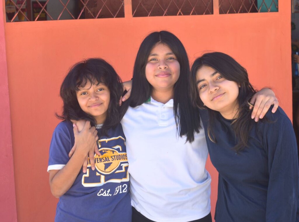 Change the lives of students in El Salvador