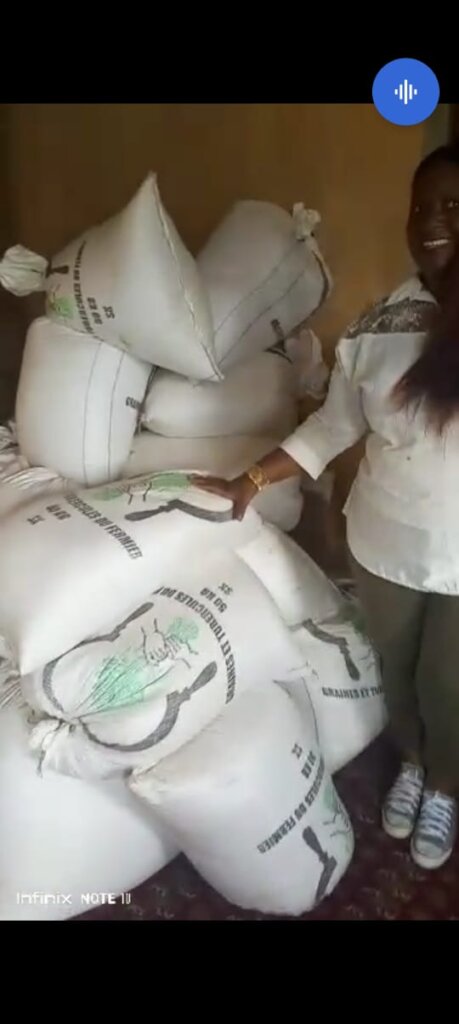 She grows campaign!! (Rural communities, Freetown)