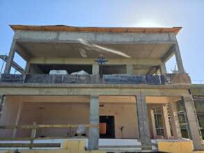 PAY IT FORWARD - milestones in construction