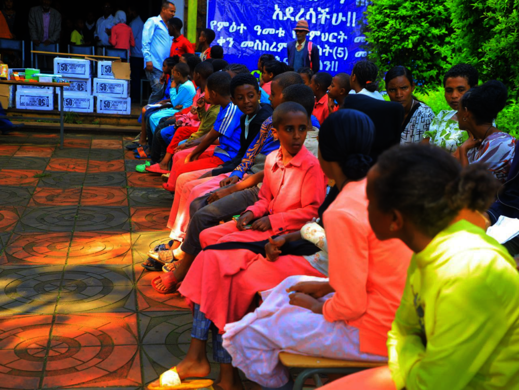 Dignity & Education for 2,000 Girls: Menstrual Hea