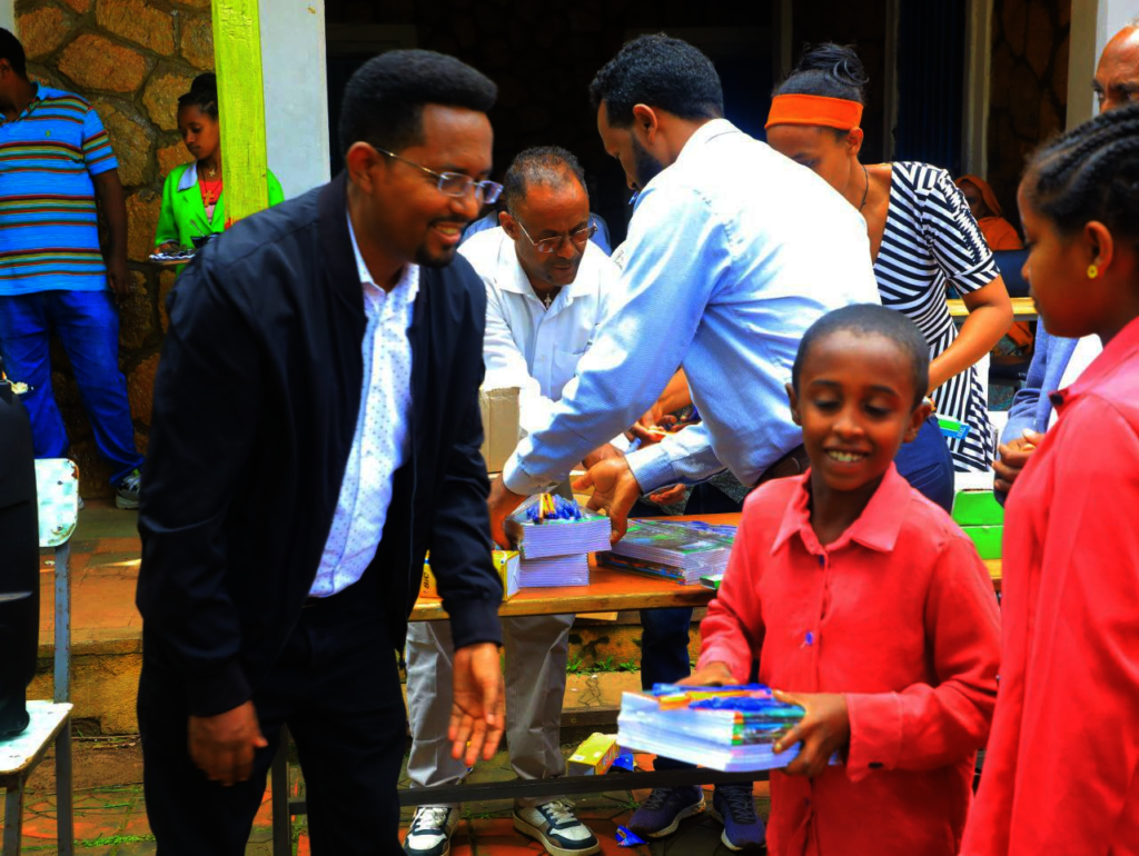 Dignity & Education for 2,000 Girls: Menstrual Hea