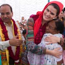 Isabeli Fontana in India