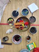 Making paints with natural pigments