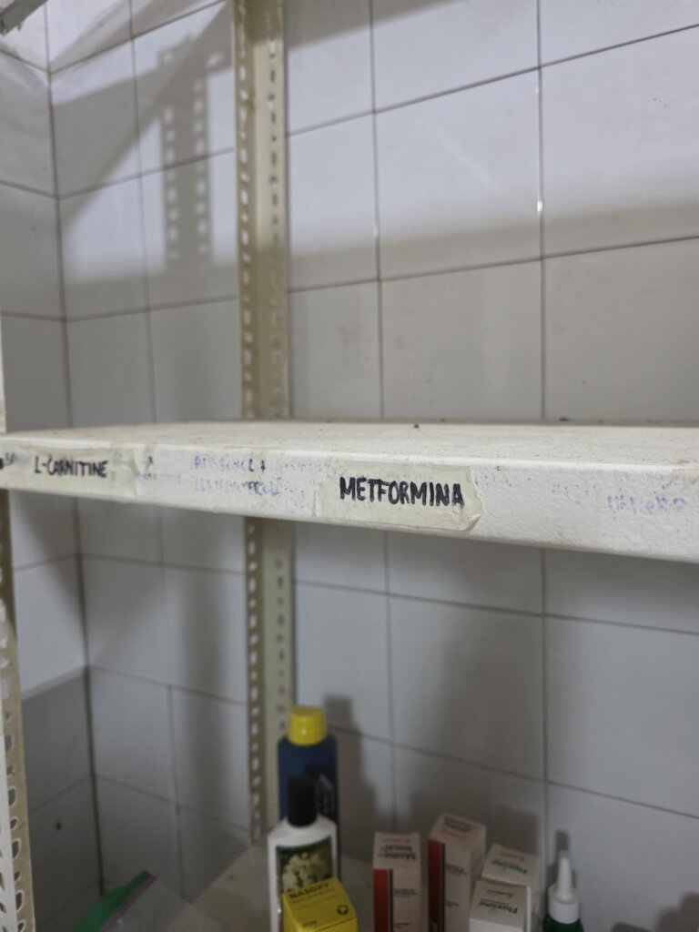 Support Rainforest Families Access Health & School