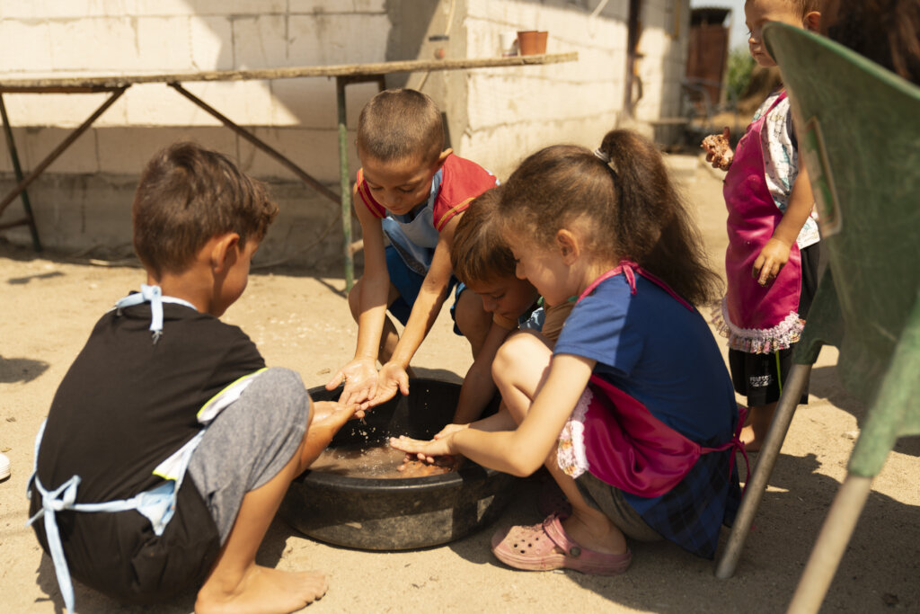 Better start in life for 35 poor Romanian children
