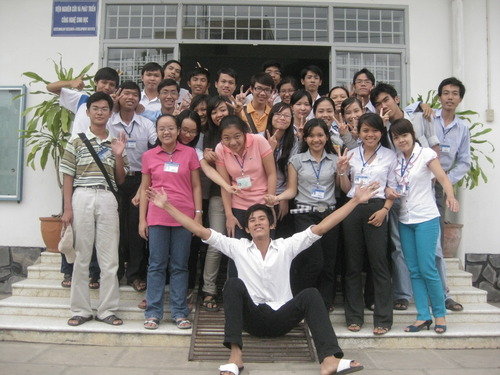 Bring a Teacher to Vietnam!