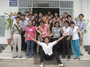 Bring a Teacher to Vietnam!