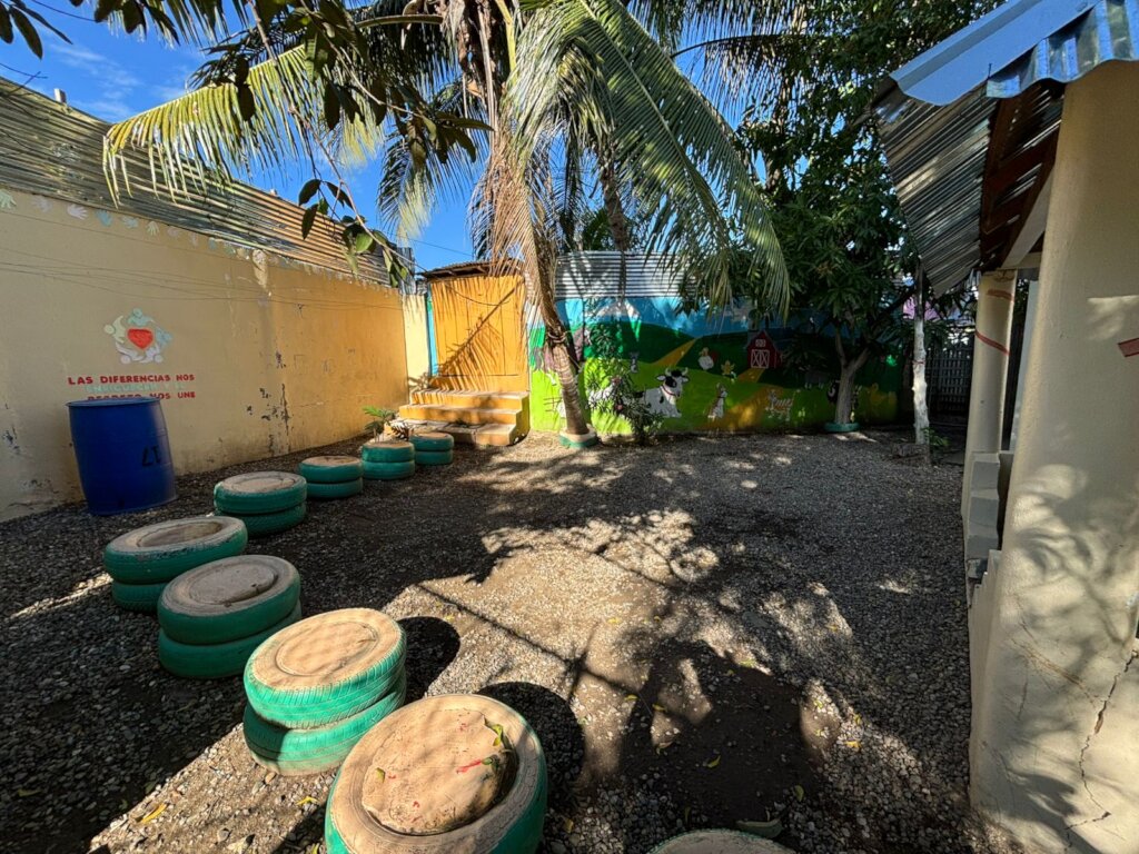 Build a Safe Playground for Batey Libertad Kids
