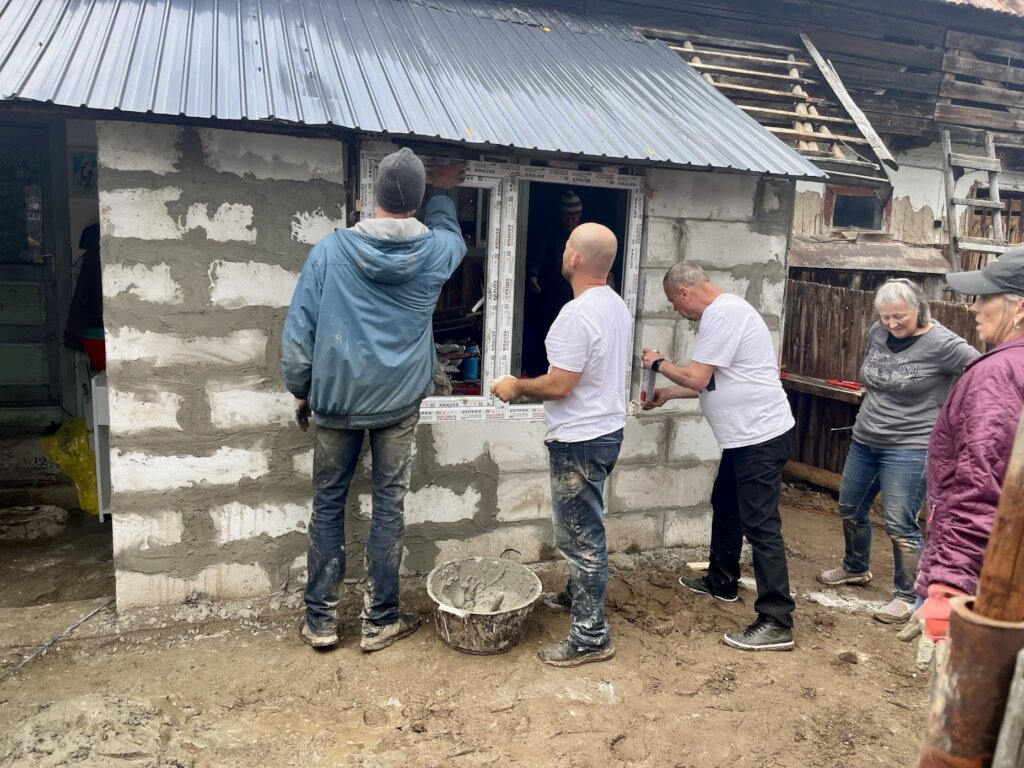 Enclosing the kitchen area