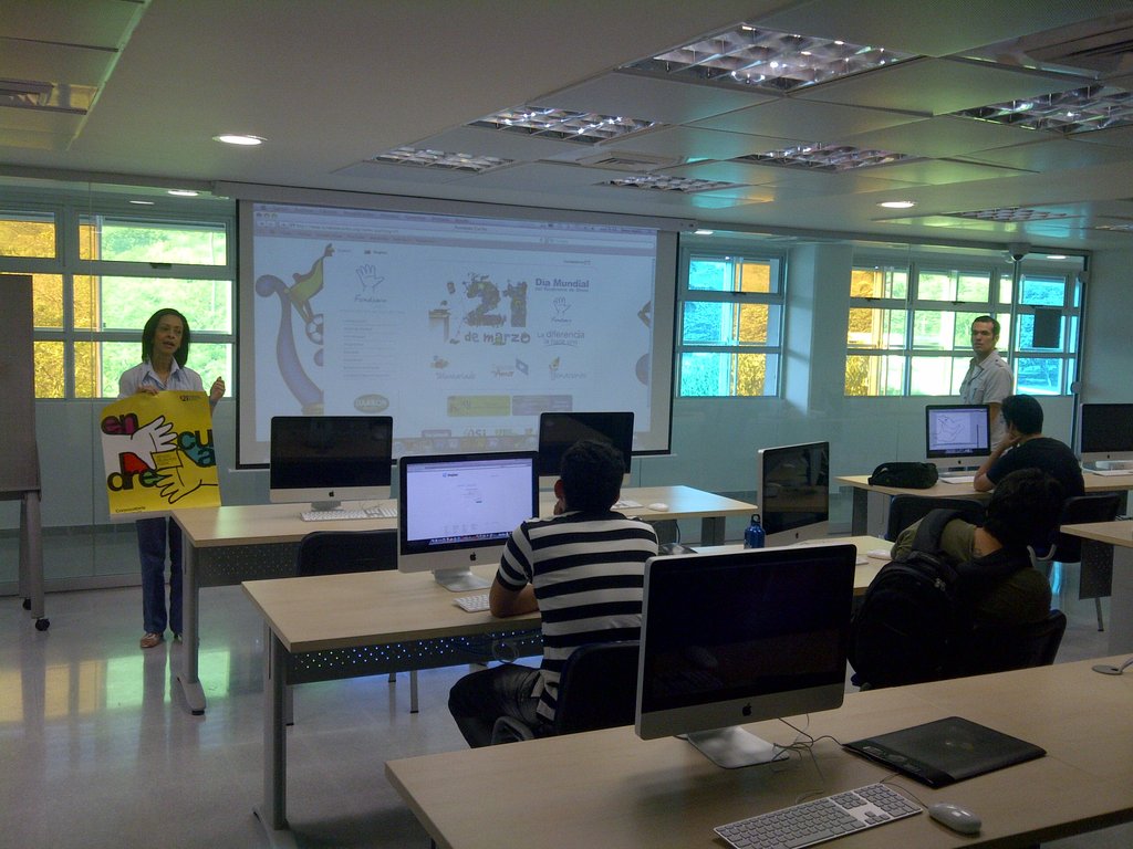 Visiting Universities to socialize the campaign