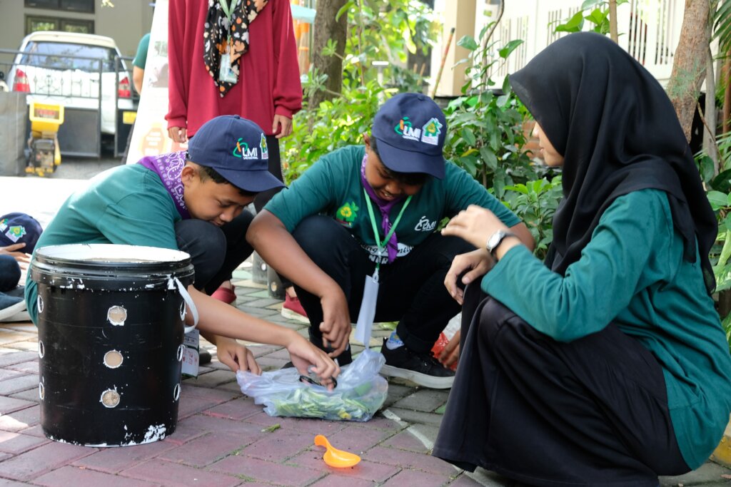 20 Asian Girls Shaping Sustainable Communities