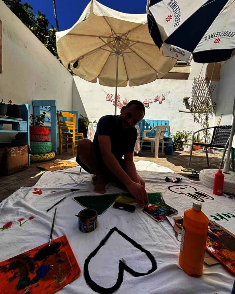 Glocal Roots - Solidarity with People on the Move