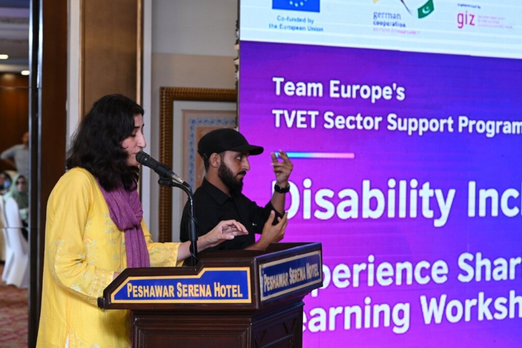 Empowering Deaf Inclusion Through Signs Training
