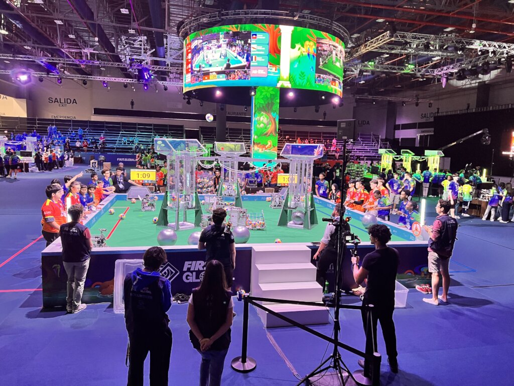 Build Haiti's First National Robotics Program