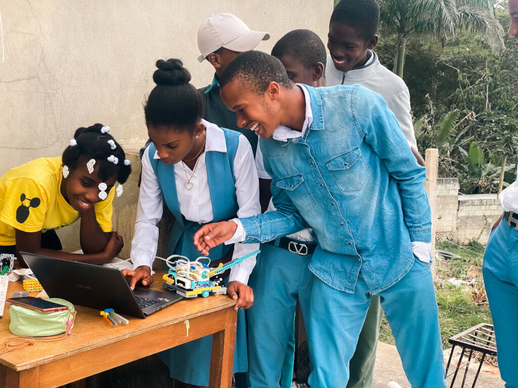 Build Haiti's First National Robotics Program
