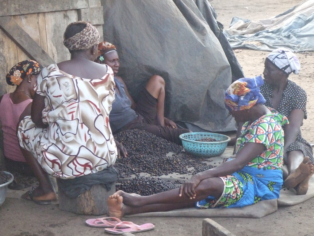 Help Over 50 Ghanaian Women Develop a Business