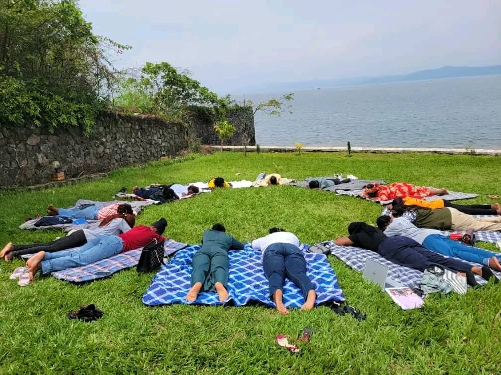 Build bridges through social dialogue in DRC