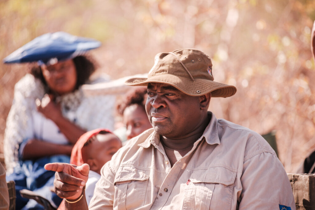 Help Communities and Elephants Coexist