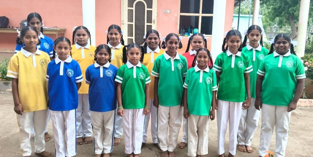 Books, Uniforms & Hygiene for 40 Girls in India