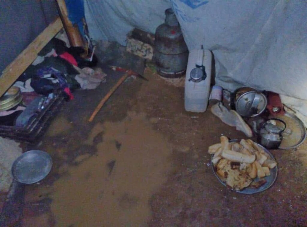 Women-Led Kitchen: Survival Meals in Marib Heat