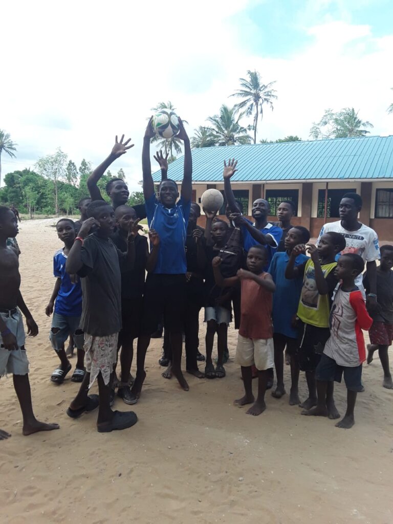 SUPPORT EDUCATION FOR 100 OPHANED CHILDREN MALINDI