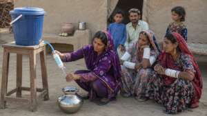 Family training on water filtration