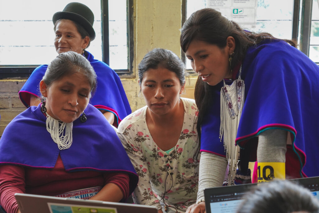 Connecting rural Colombia to the the Future
