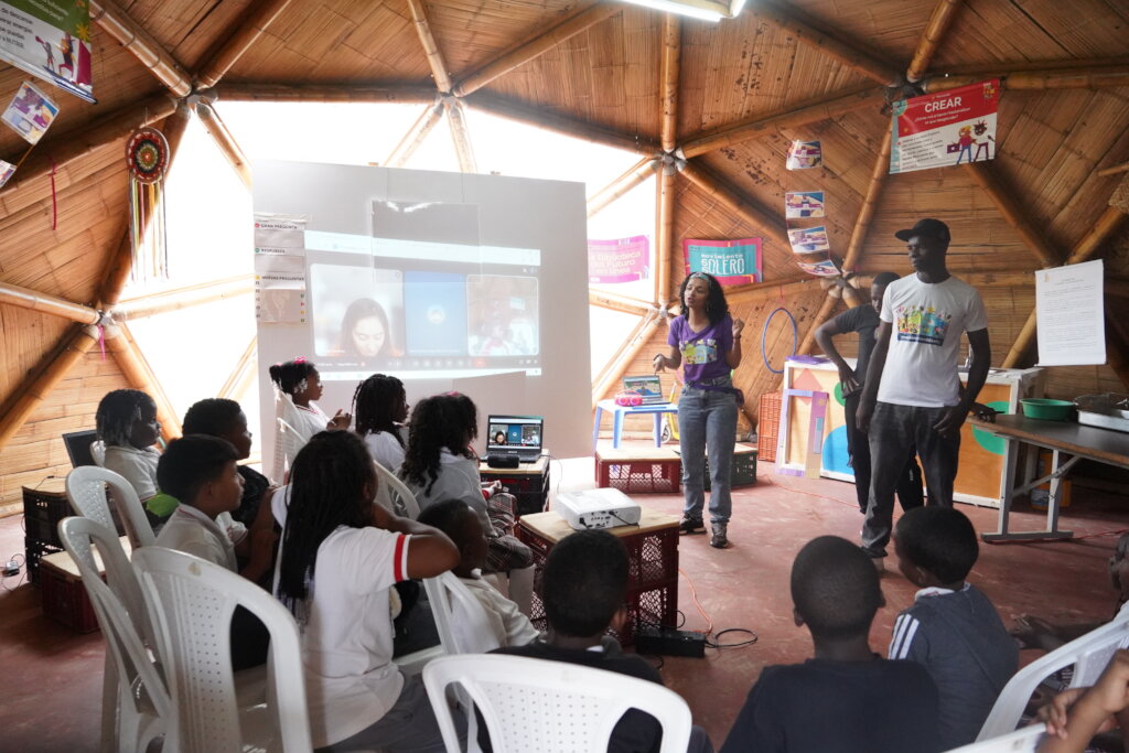 Connecting rural Colombia to the the Future