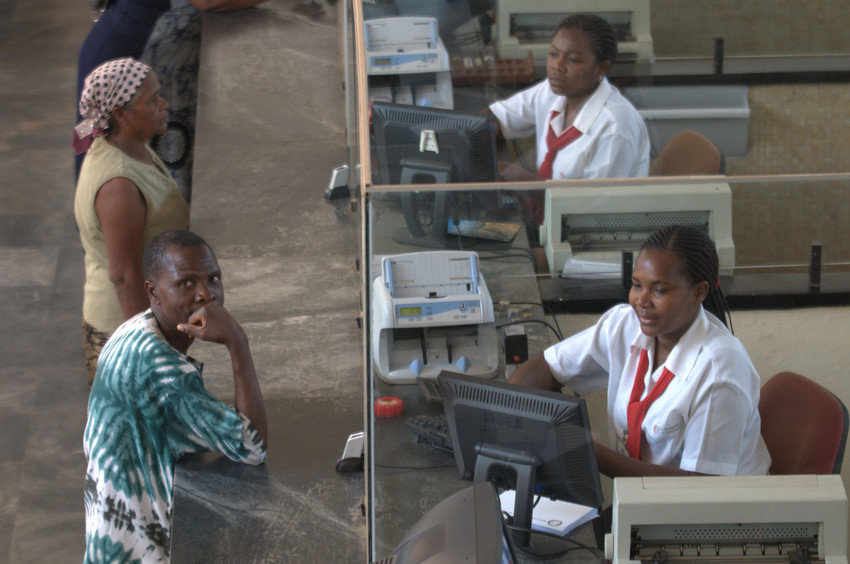 Help Expand Financial Services in Mozambique