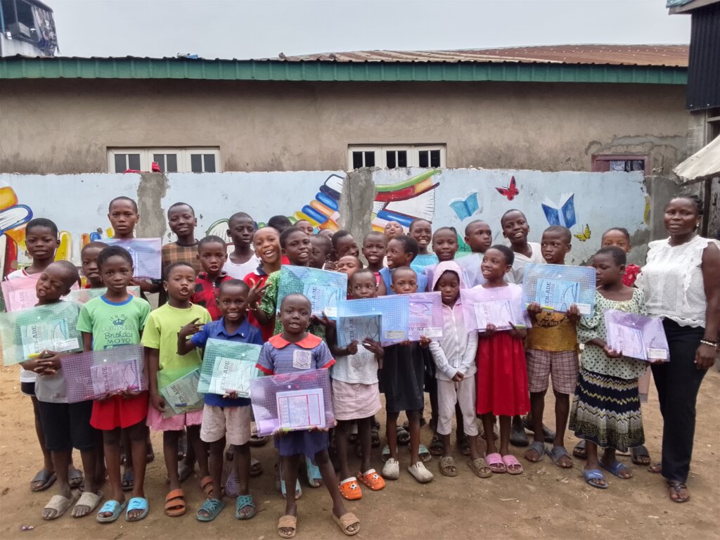 Group photograph with volunteer after the session