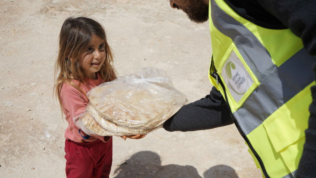 Daily Bread and Food Support for Families in Syria