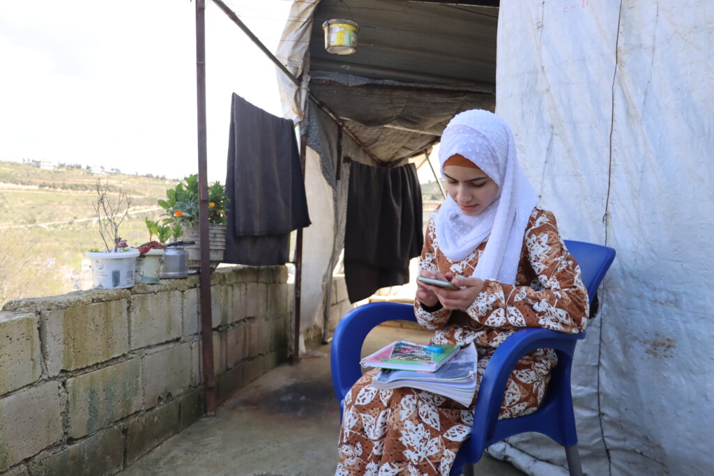 Education Empowerment for 1000 Syrian Students