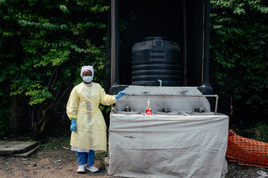Support Community-Led Ebola Containment in Uganda