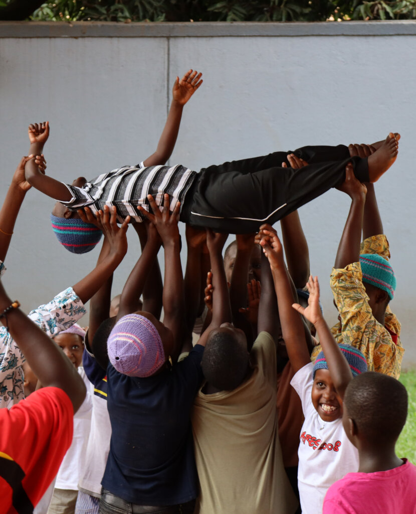 Support 65 Children of Welcoming House in Kampala