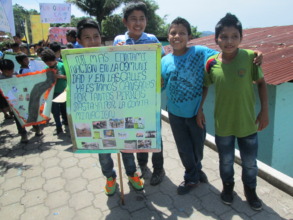 Students spreading environmental awareness!