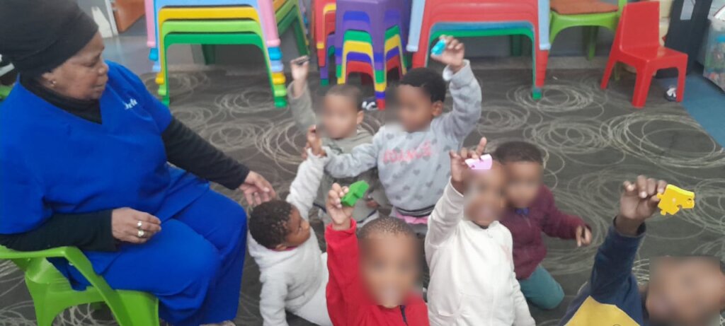 Support 80 abandoned children in Cape Town