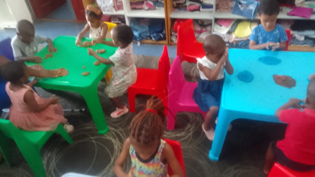 Support 80 abandoned children in Cape Town