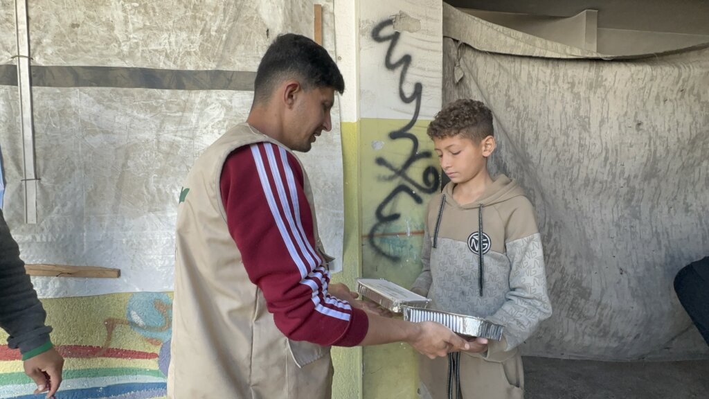 Provide Urgent Humanitarian Aid for Palestine