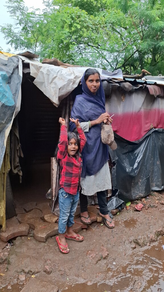 Stand with Slum Families this Monsoon