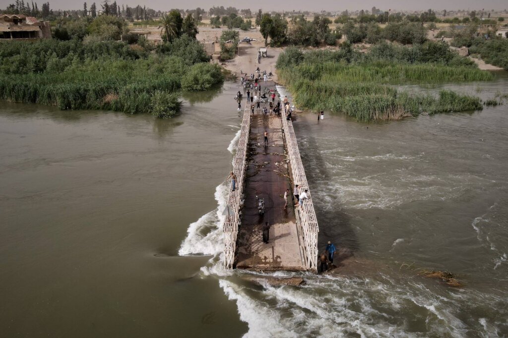 Euphrates Flood Relief: Deir ez-Zor & Raqqa