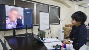 Online follow-up counseling