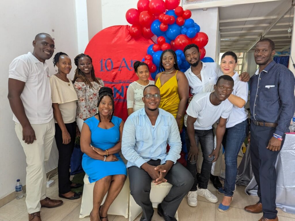FONTEN Staff 10 years anniversary