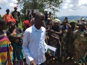 Support Indigenous Women in Kabare Teritory.