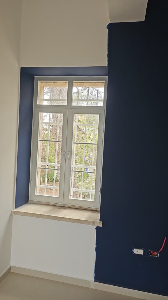 Blue colour present in builing: anchoring, calming